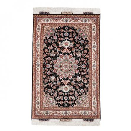 خرید فرش دستباف پشم و ابریشم نائین