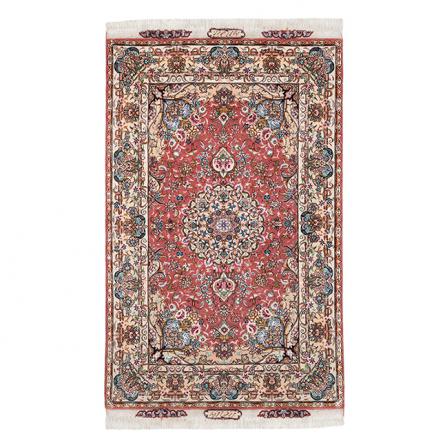 چرا فرش دستباف پشم و ابریشم بهتر است؟