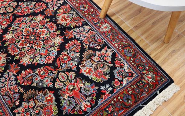 عرضه کننده انواع فرش دستباف در اصفهان