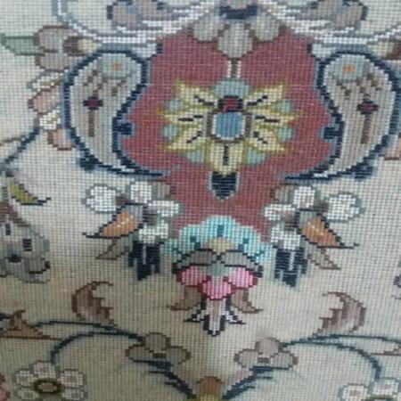 درخشان بودن الیاف فرش دستباف