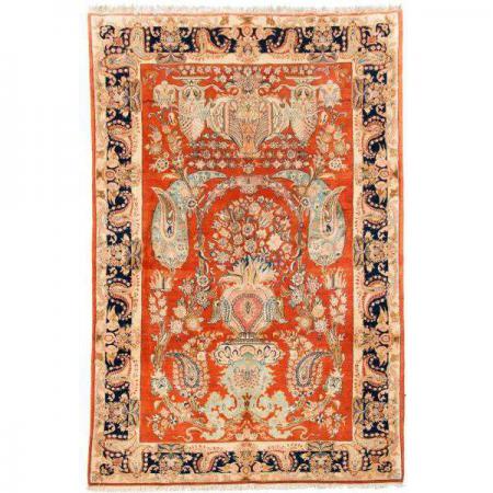 عرضه فرش دستباف باطرح های مخصوص کاشان