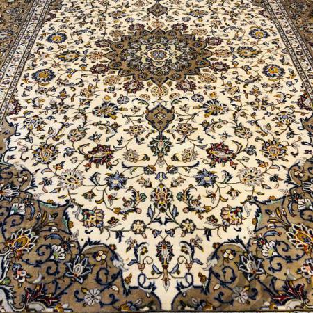 فرشتان را با آب سرد بشویید