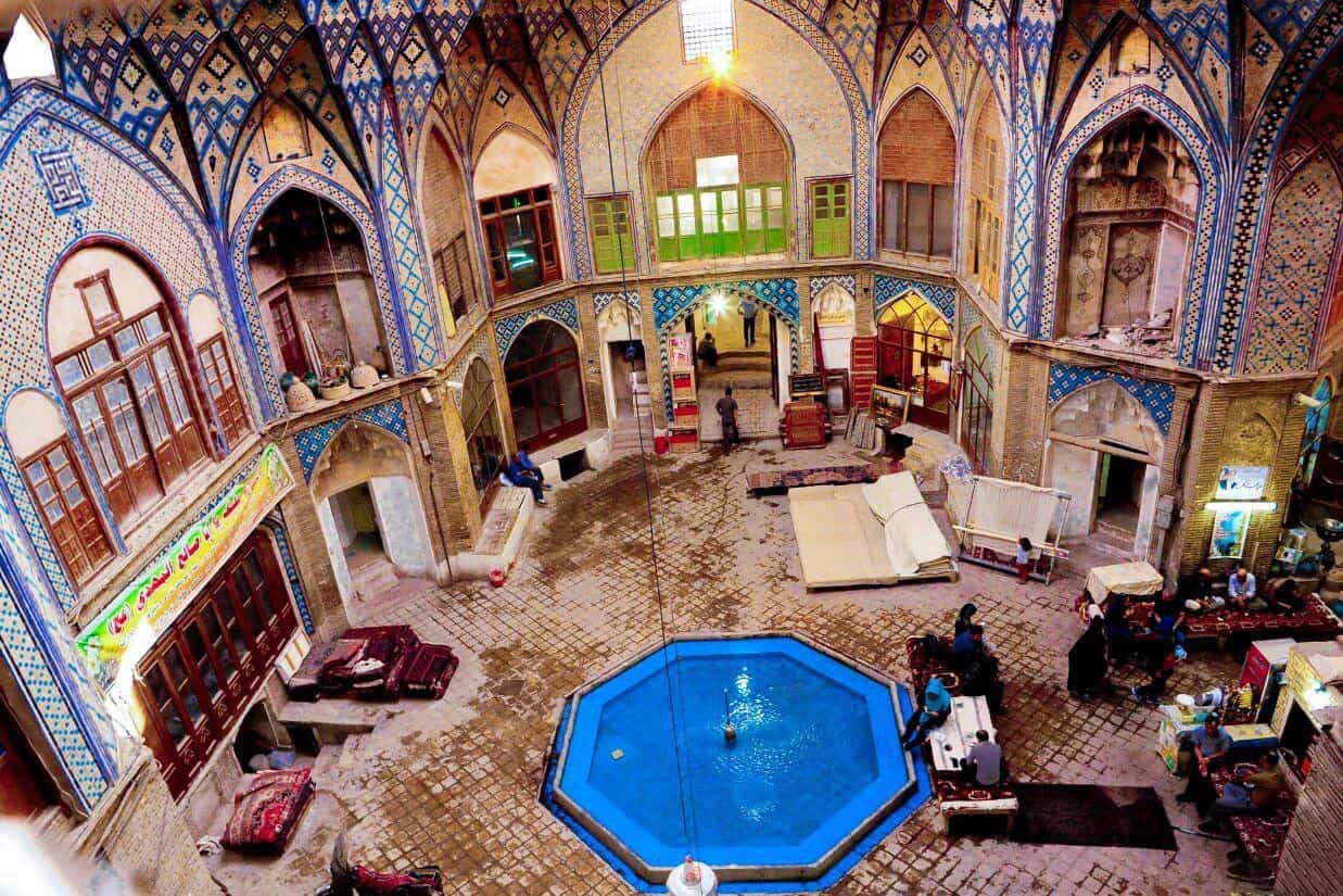 بازار فرش شهر کاشان